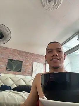 AlphaMasterXxx webcam