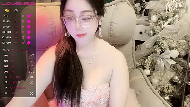 Monica-666888- webcam