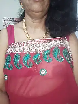 Sanvi_kannada live cam on StripChat