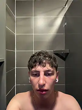 ARON_LUXX webcam