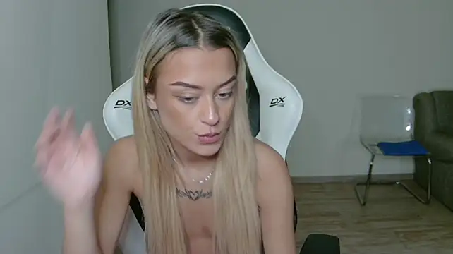 anyaamurr webcam