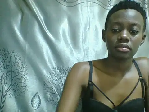 Tish_Leylah webcam