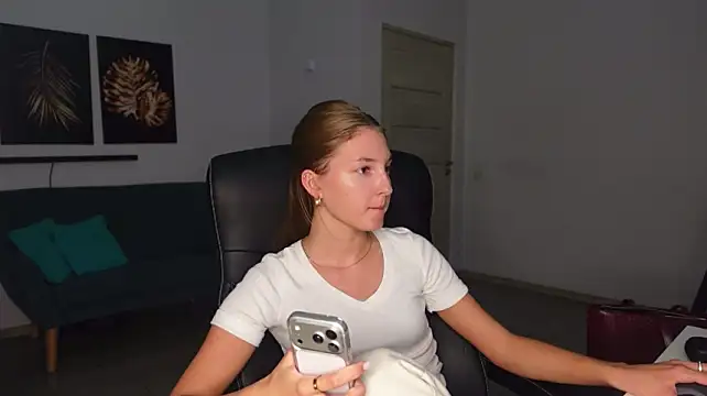 Lana_Jewel webcam