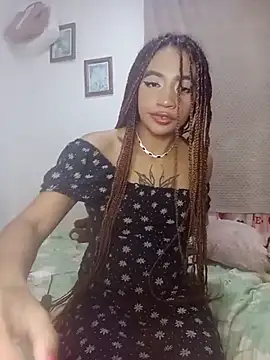 Little_bunny111 webcam