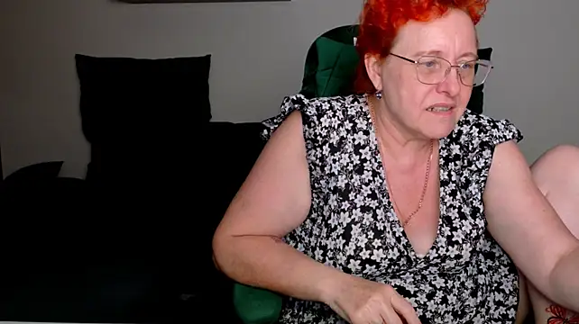JoannaAndNeighbour webcam