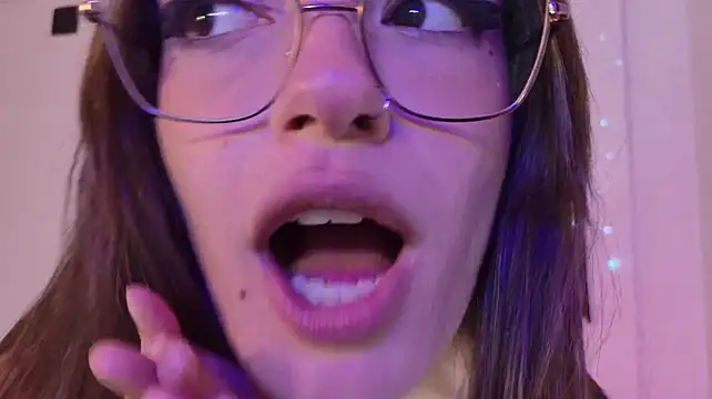 nina_kink webcam