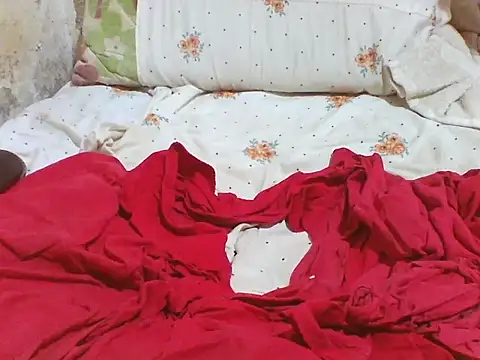 Melodious-Lizz webcam