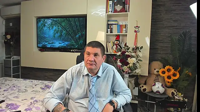 SpartacusDaddy48 webcam