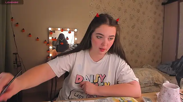 Alice_next_door webcam