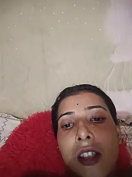 Desipari_777 webcam