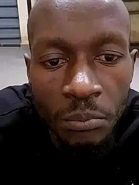 TallandBigEbony webcam