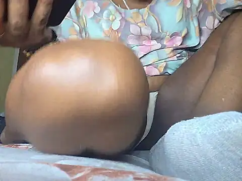 kisserhotter webcam