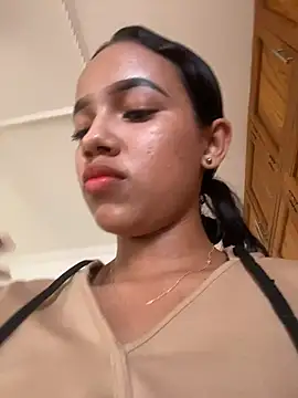 clara_em webcam