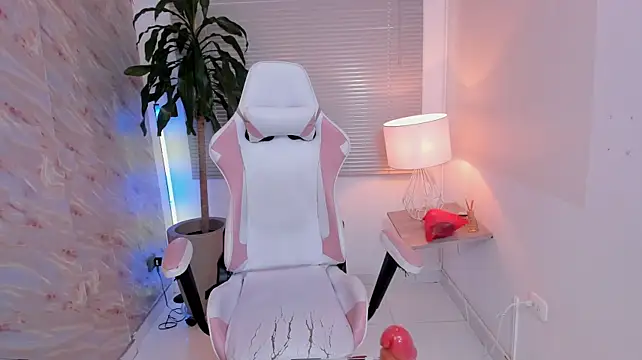 Dulcee_Kathy18 webcam
