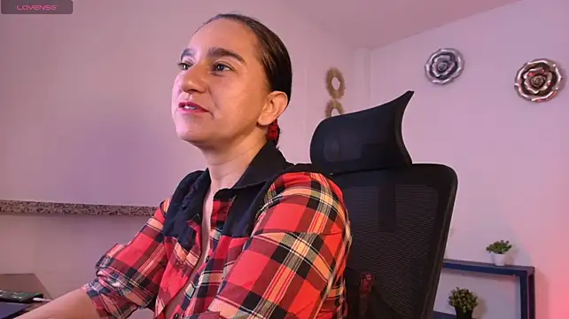 Maya369 webcam