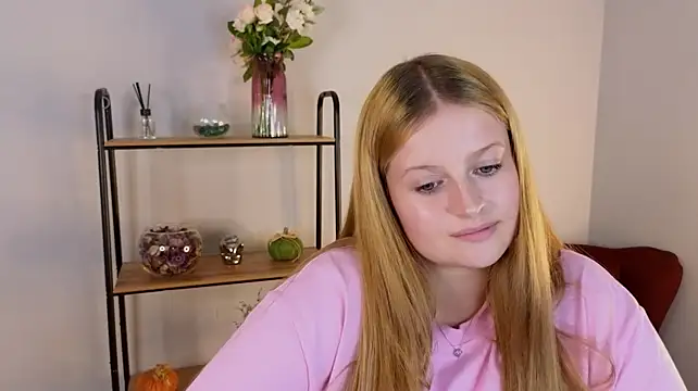 SloaneGeorge webcam