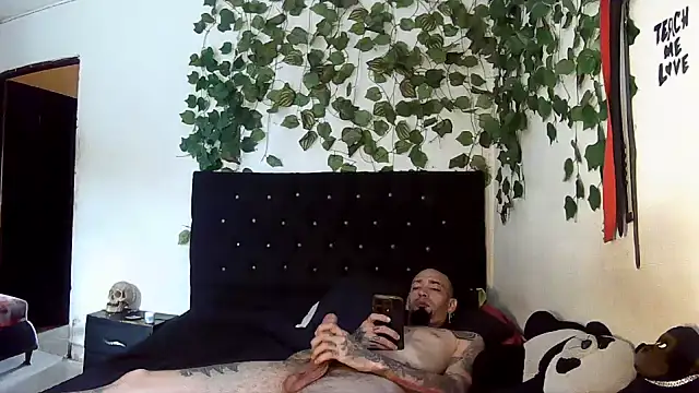 caribbeanlover1 webcam