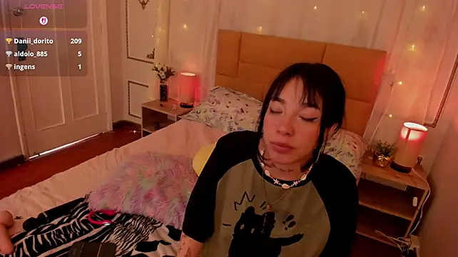 EmaLittle webcam