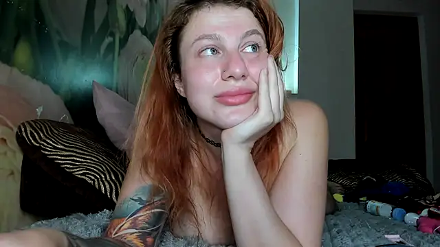RosyFoxy webcam
