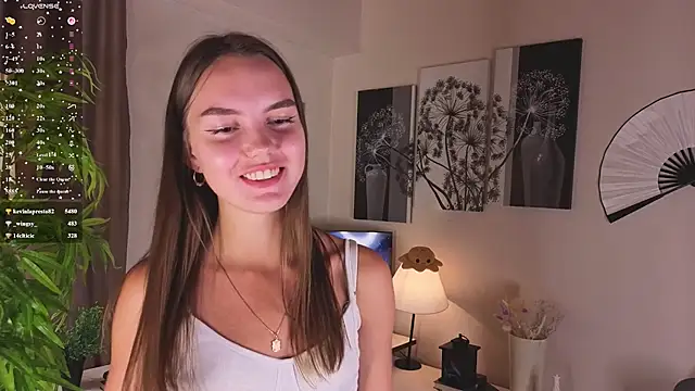 Nicole_Keller webcam