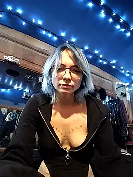 LunikaCorpse666 webcam