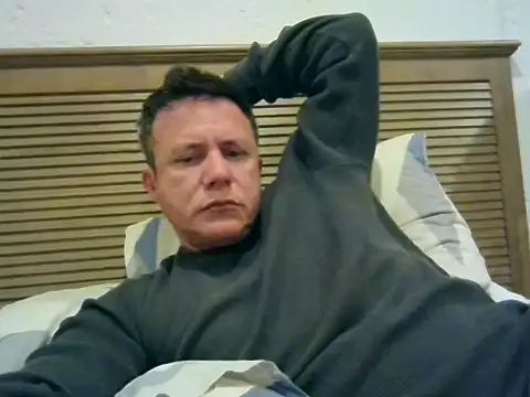 TroyDieselXXX webcam