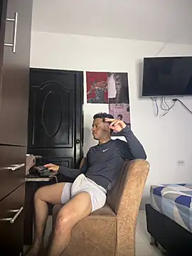 Enzomoretti__ webcam