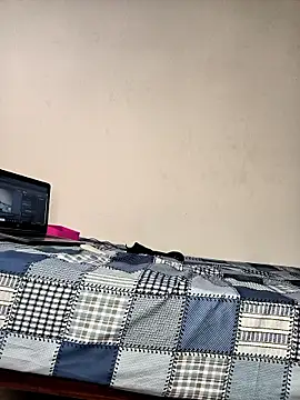 MilianiCourset live sex cam