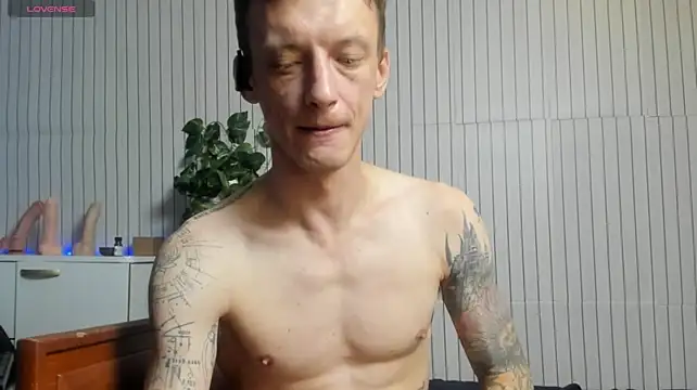 James2Inked webcam