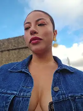 Karen_San_Miguel webcam