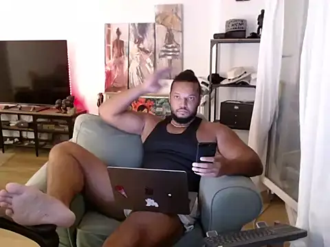 1LordKingsley webcam
