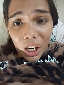 yolly_fox webcam