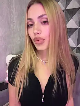 Elizabeth_Tay webcam
