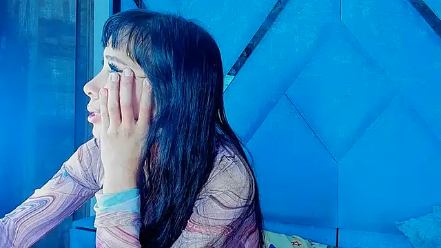 Lila_Sg webcam