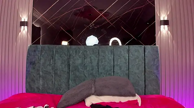 Yarha_Valois webcam