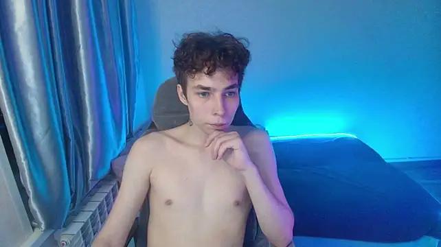 Adam_Kroy webcam