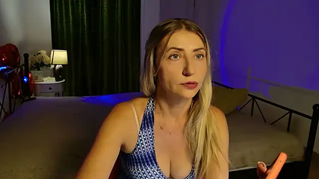 ZoeGrant webcam
