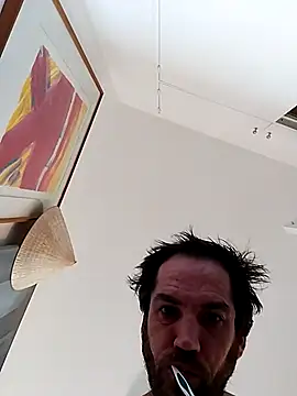 Overload86High webcam