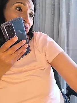Mrsvictoriaaa webcam