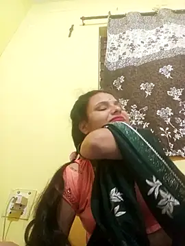 Priti_hote webcam