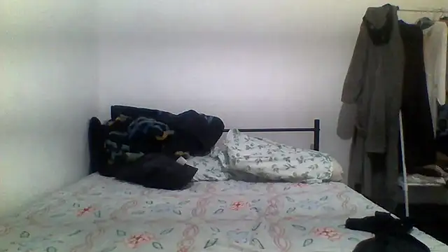 Lolakhaos webcam
