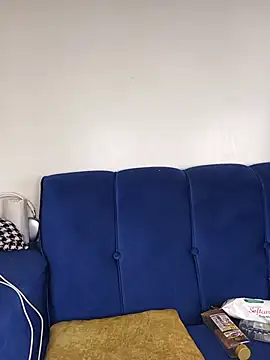 Suckmysweetboobs webcam