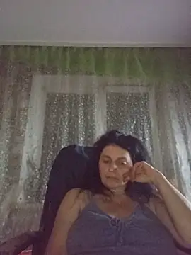 MidnightRose7192 webcam