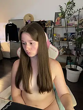sweetest_pie live cam on StripChat