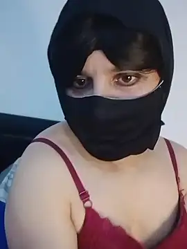 Banouti_23 webcam