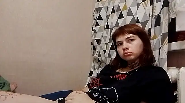 Mialivia live cam on StripChat