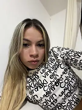 Mia_Rosee1 webcam