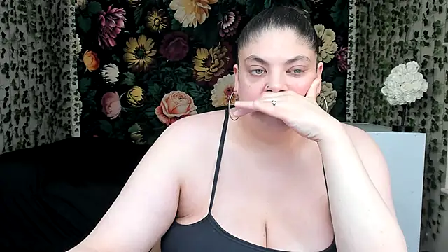 Exxxotic_Melons webcam
