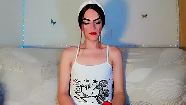TatiGil live cam on StripChat