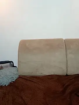 rouse_velvet_ live cam on StripChat
